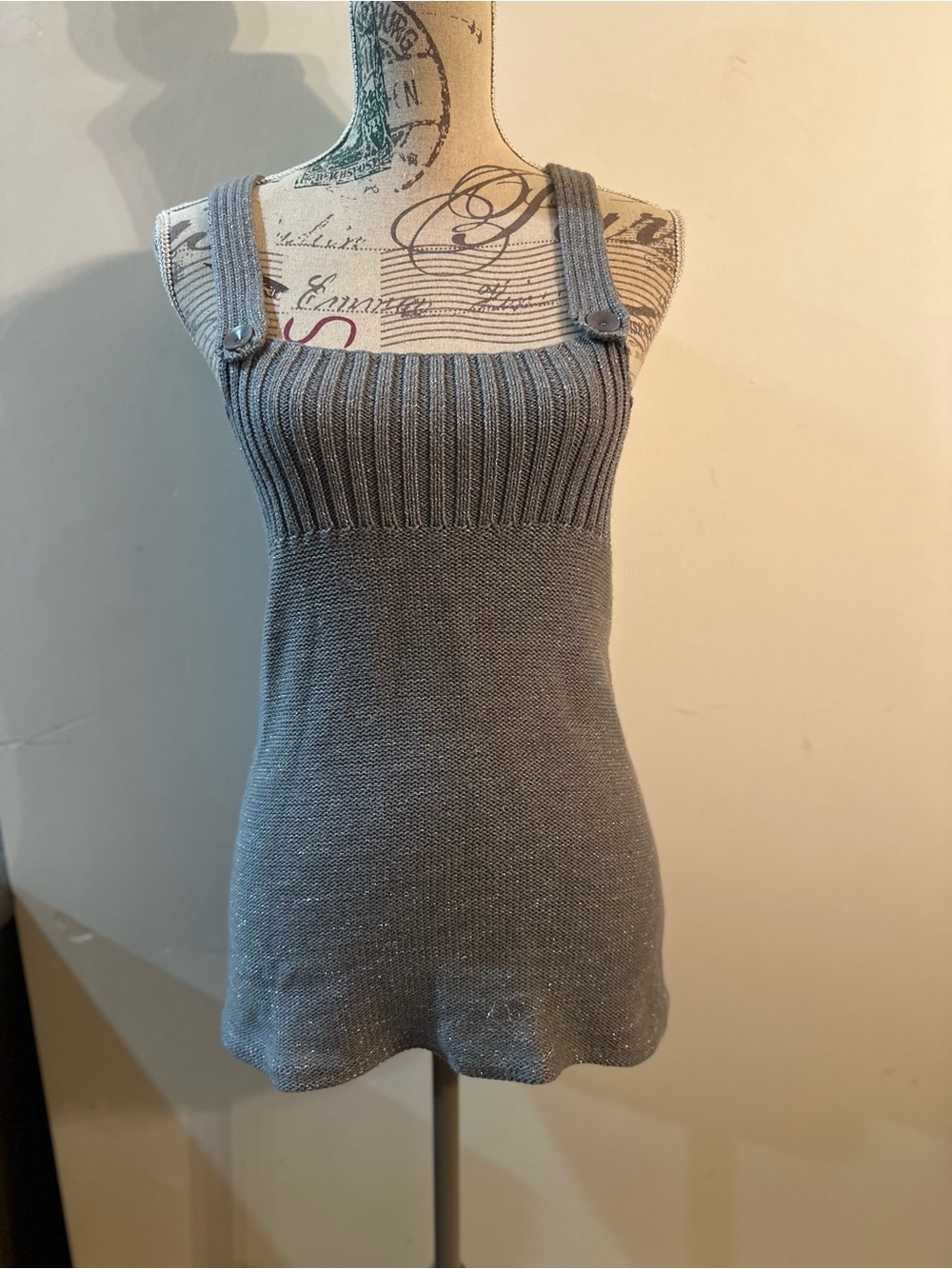Ribbed Knit Tank Top in Heather Gray
